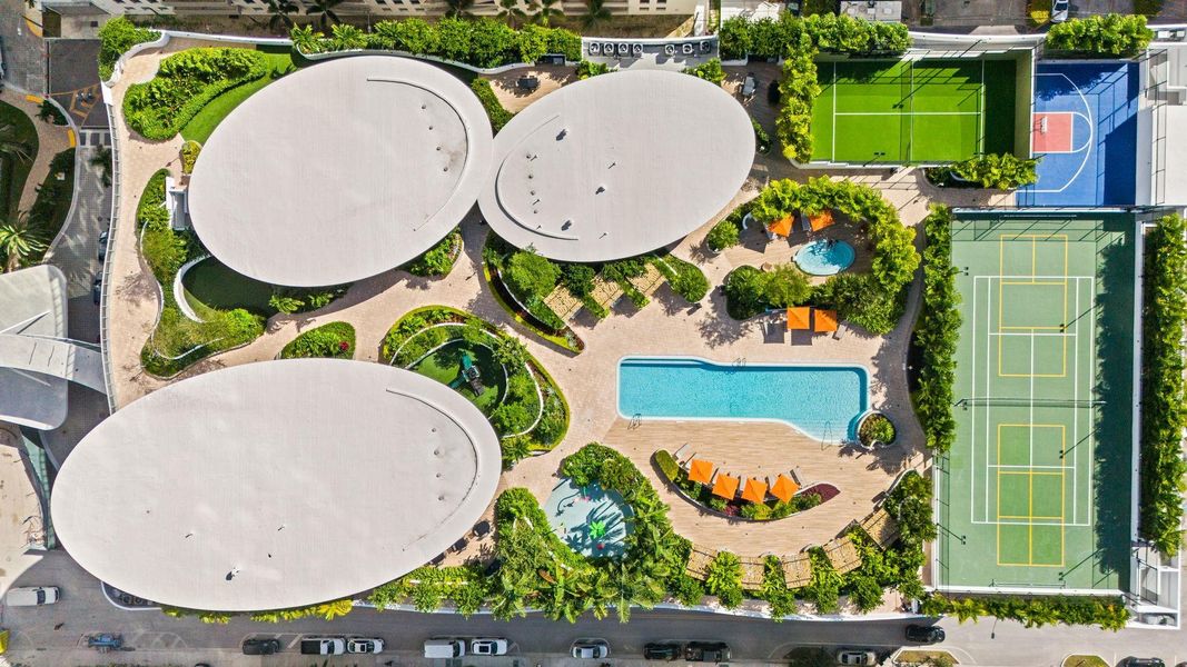 Community amenities in Aria Reserve, Miami (Image 45). Community amenities in Aria Reserve, Miami (Image 45).