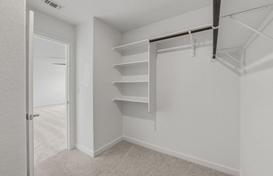Spacious, unfurnished interior of a new home in Cameron Place, Manor (Image 26).