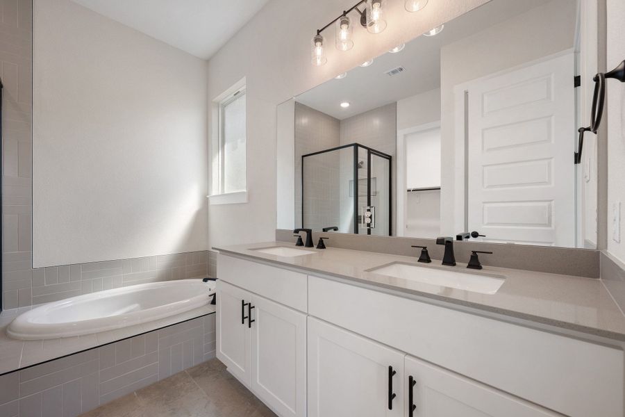 Furnished interior view inside a new home in Park Central, Georgetown (Image 13).