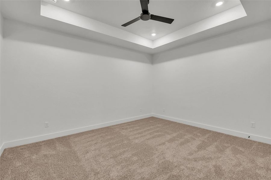 Spacious, unfurnished interior of a new home in King Oaks, Salado (Image 18). Spacious, unfurnished interior of a new home in King Oaks, Salado (Image 18).