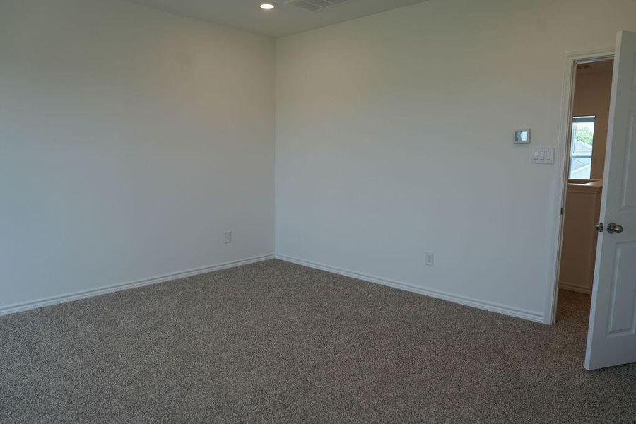Spacious, unfurnished interior of a new home in , Dayton (Image 17). Spacious, unfurnished interior of a new home in , Dayton (Image 17).