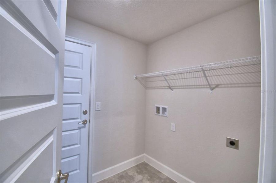 Spacious, unfurnished interior of a new home in Cadence Crossing, Auburndale (Image 18).