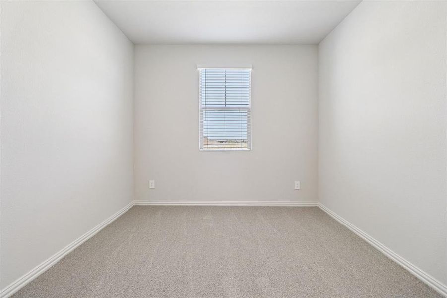 Spacious, unfurnished interior of a new home in Lakehaven - Premier Series, Farmersville (Image 34).