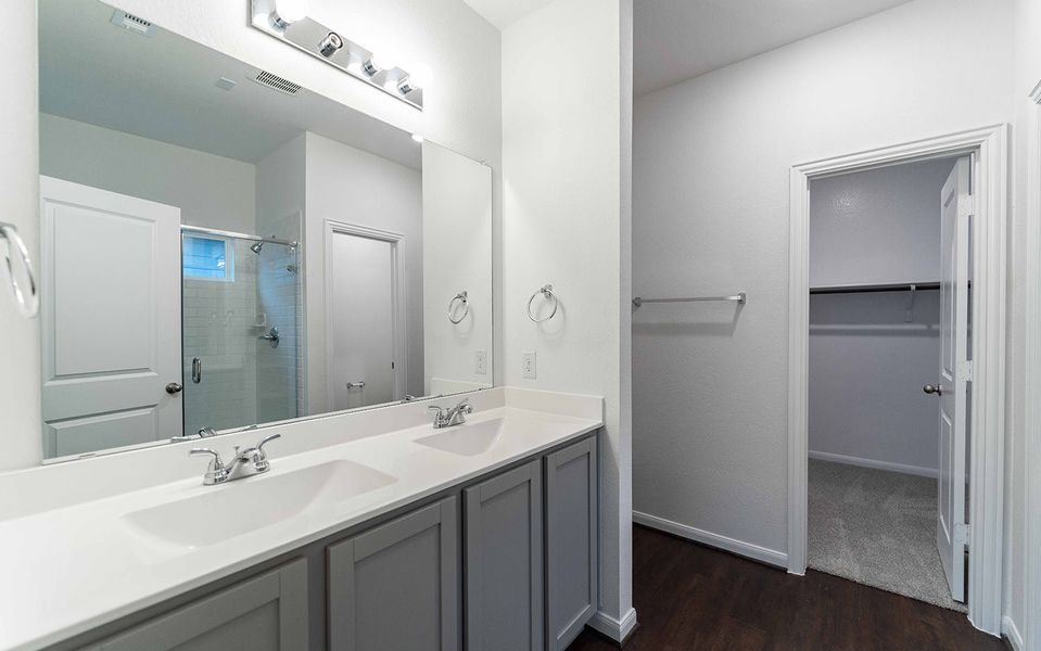 Furnished interior view inside a new home in Cool Water, Jarrell (Image 9).