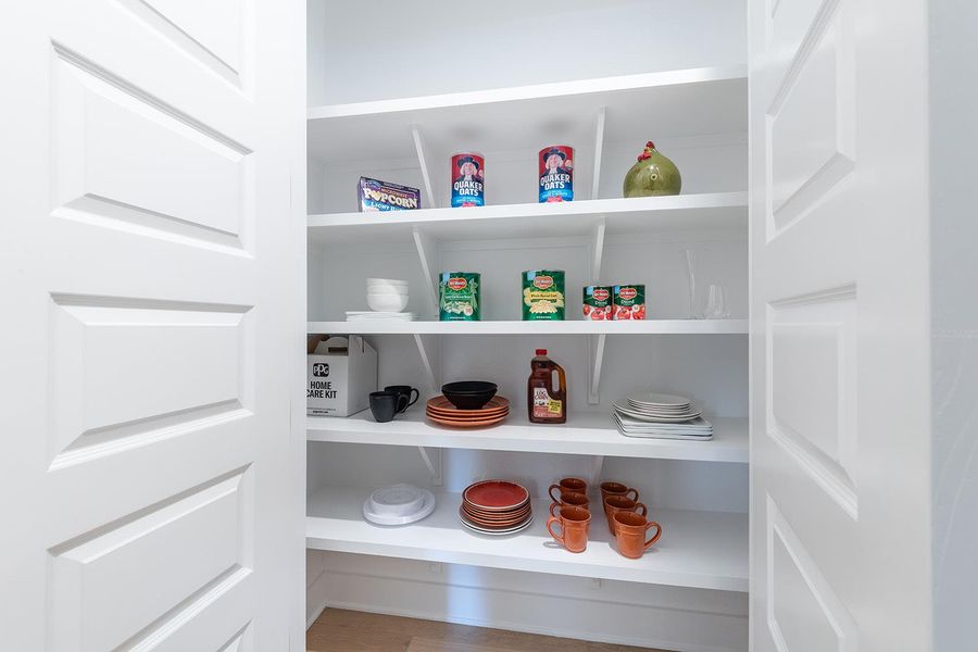 Kitchen pantry