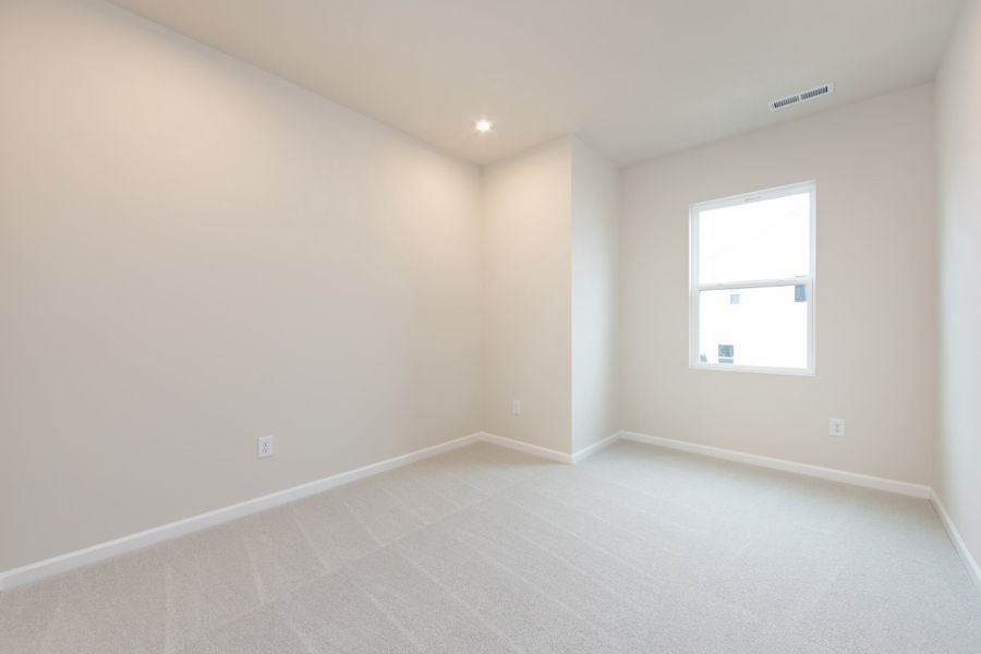 Spacious, unfurnished interior of a new home in Fifteen 15 Cannon, Charlotte (Image 39).