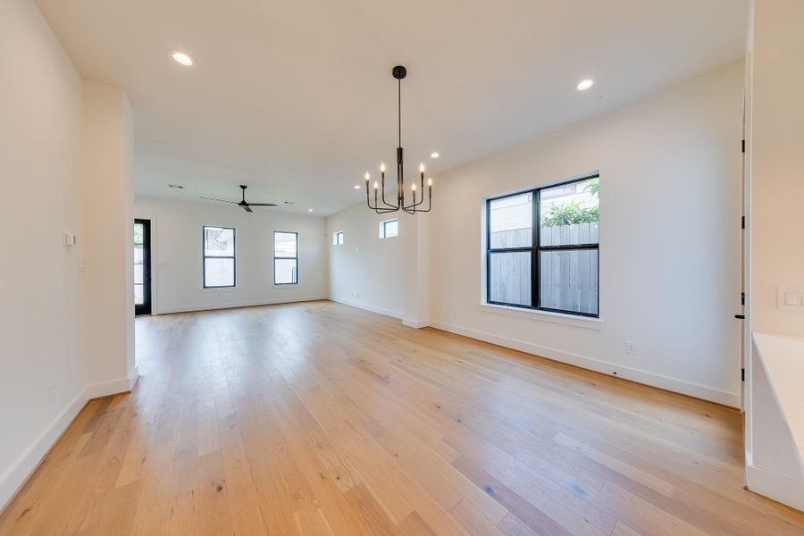 Spacious, unfurnished interior of a new home in , Houston (Image 38).