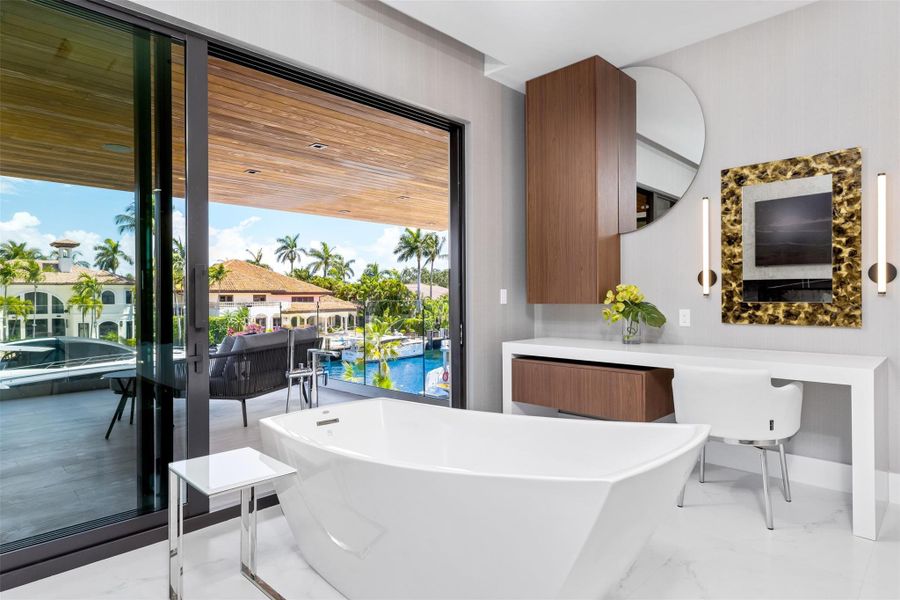 Furnished interior view inside a new home in , Fort Lauderdale (Image 39).