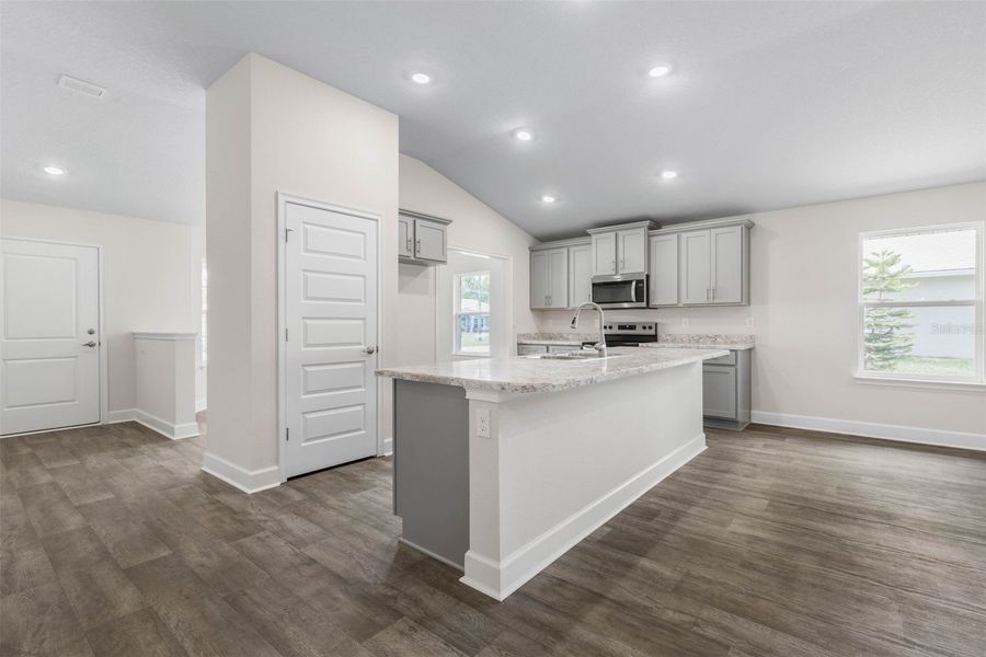 Furnished interior view inside a new home in Palm Coast, Palm Coast (Image 5).