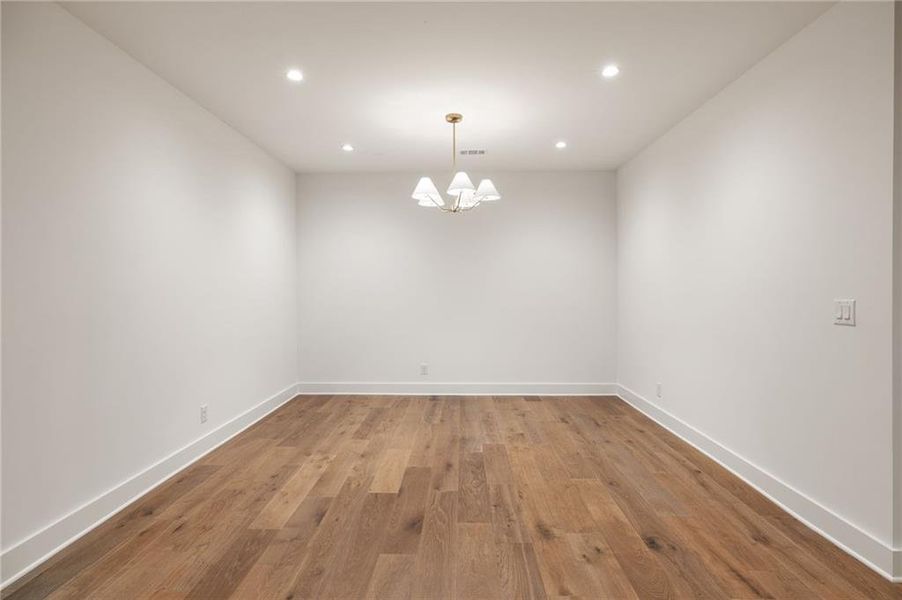 Spacious, unfurnished interior of a new home in , Atlanta (Image 41).