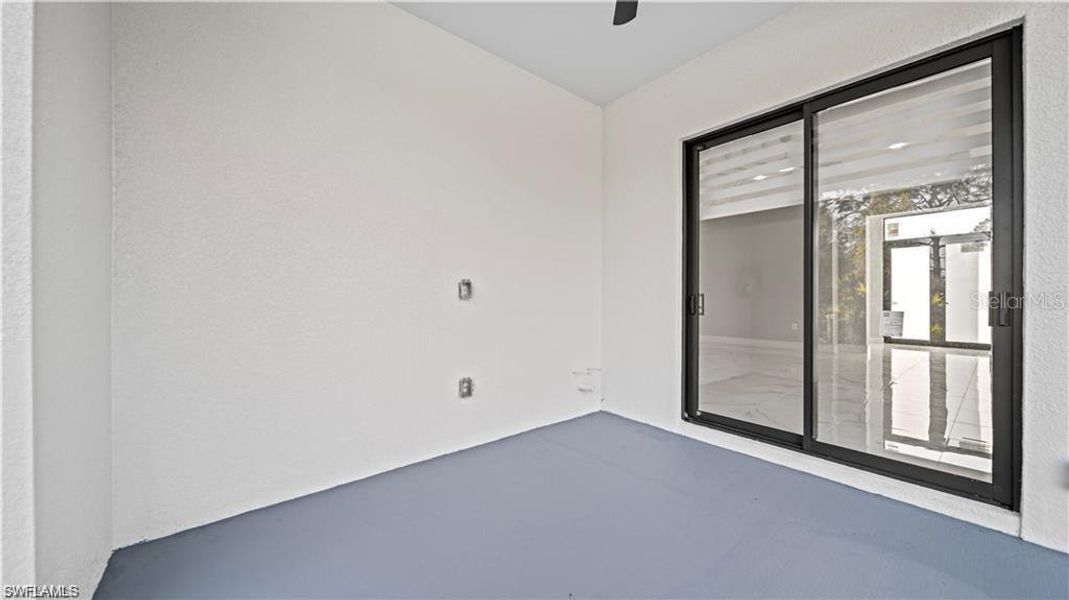 Spacious, unfurnished interior of a new home in , Lehigh Acres (Image 20).