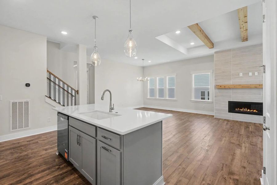 Kinsley H Kitchen Kinsley H Kitchen