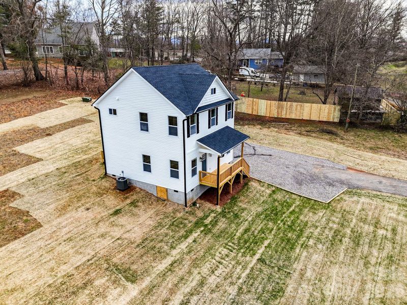 Exterior details and patio area of a home in , Alexander (Image 25).