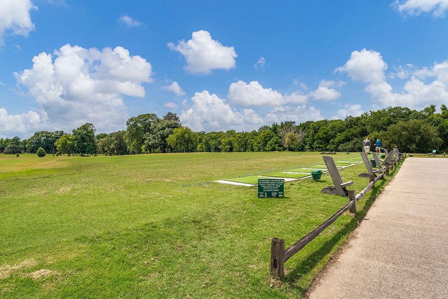 Community amenities in , Moncks Corner (Image 32).