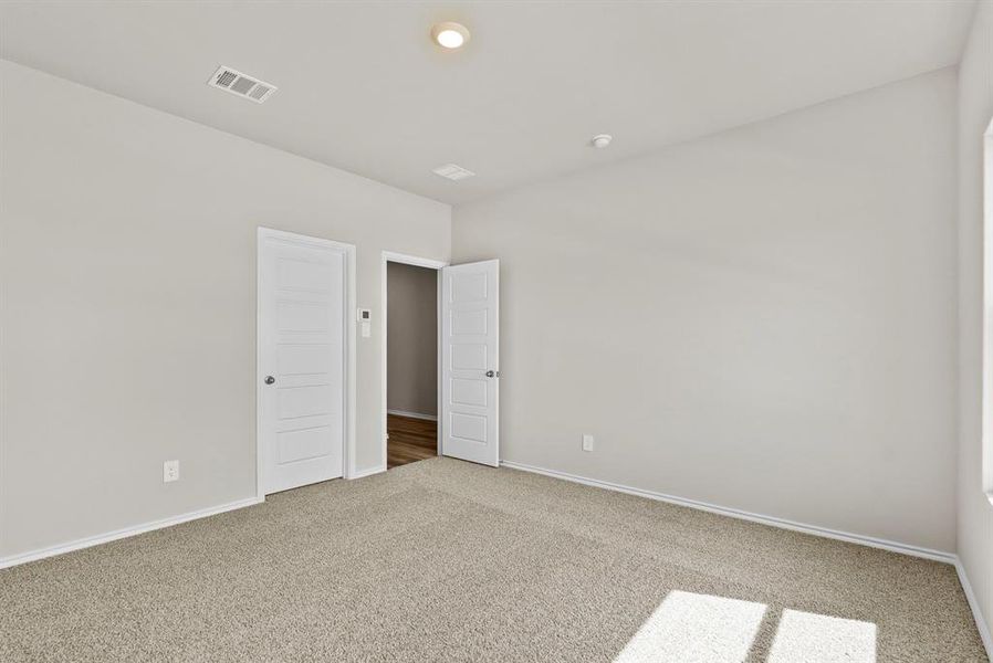 Spacious, unfurnished interior of a new home in , Fort Worth (Image 22). Spacious, unfurnished interior of a new home in , Fort Worth (Image 22).