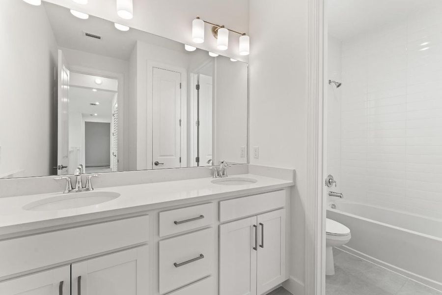 US_SEF_PALACIO_LOT 127_bath 2