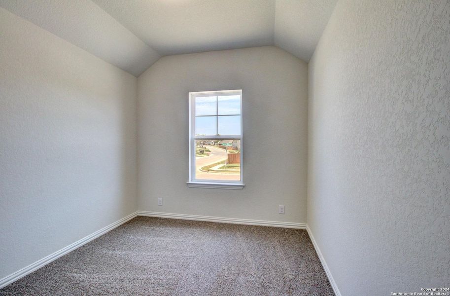 Spacious, unfurnished interior of a new home in , New Braunfels (Image 16).