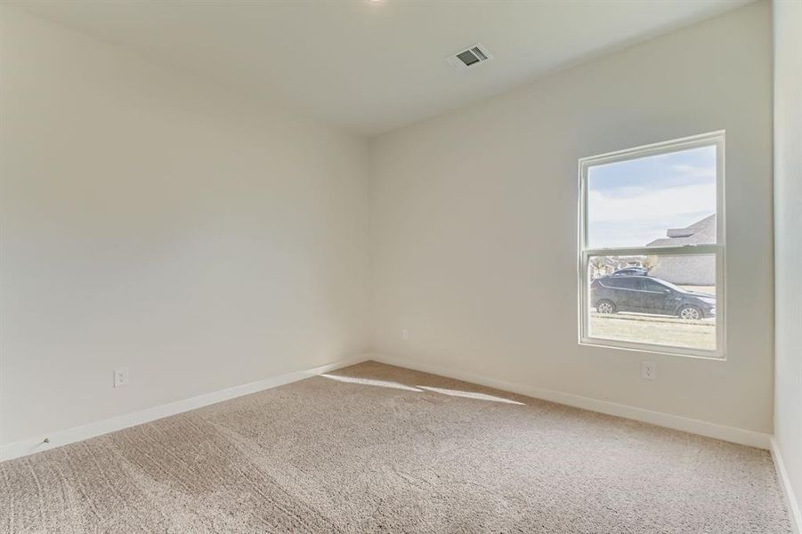 Spacious, unfurnished interior of a new home in MiraVerde, Crowley (Image 18).