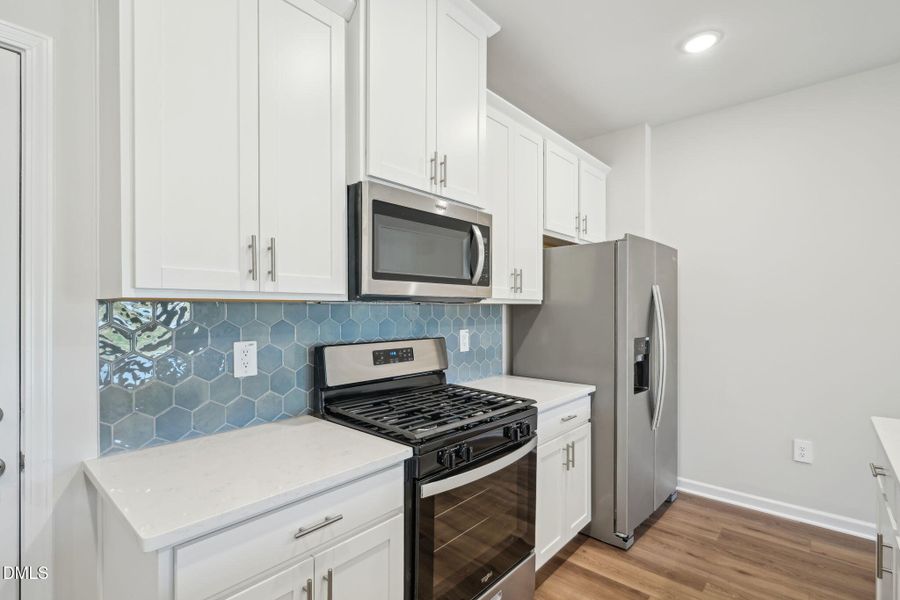 Thorton Refined (8) Thorton Refined (8)