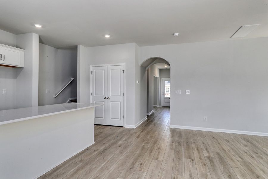 Spacious, unfurnished interior of a new home in Garden Grove, Conway (Image 15).