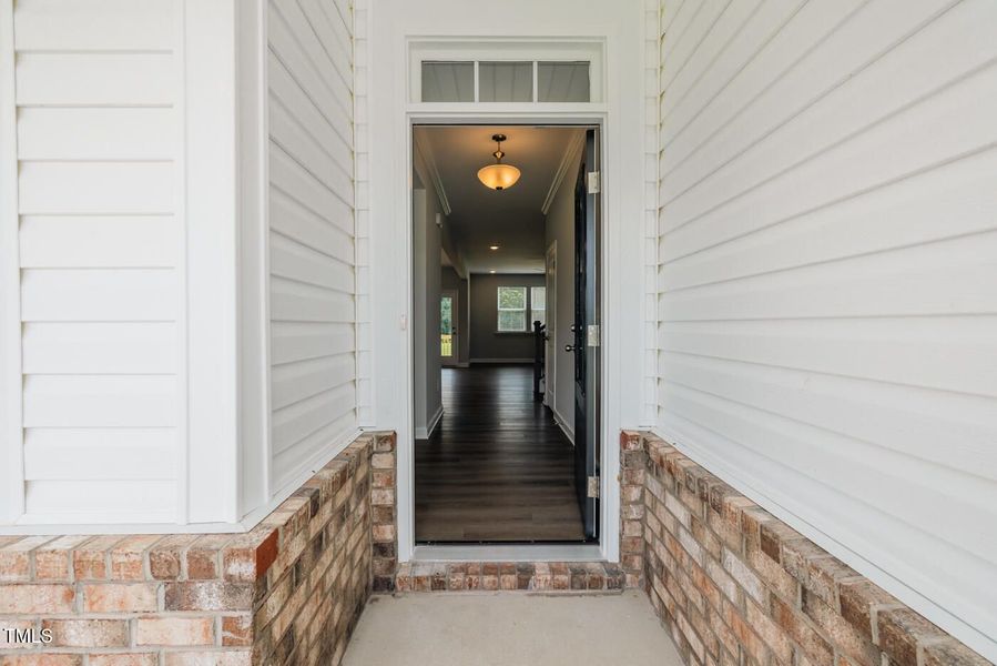 Image 102 of a home in Tobacco Road. Image 102 of a home in Tobacco Road.