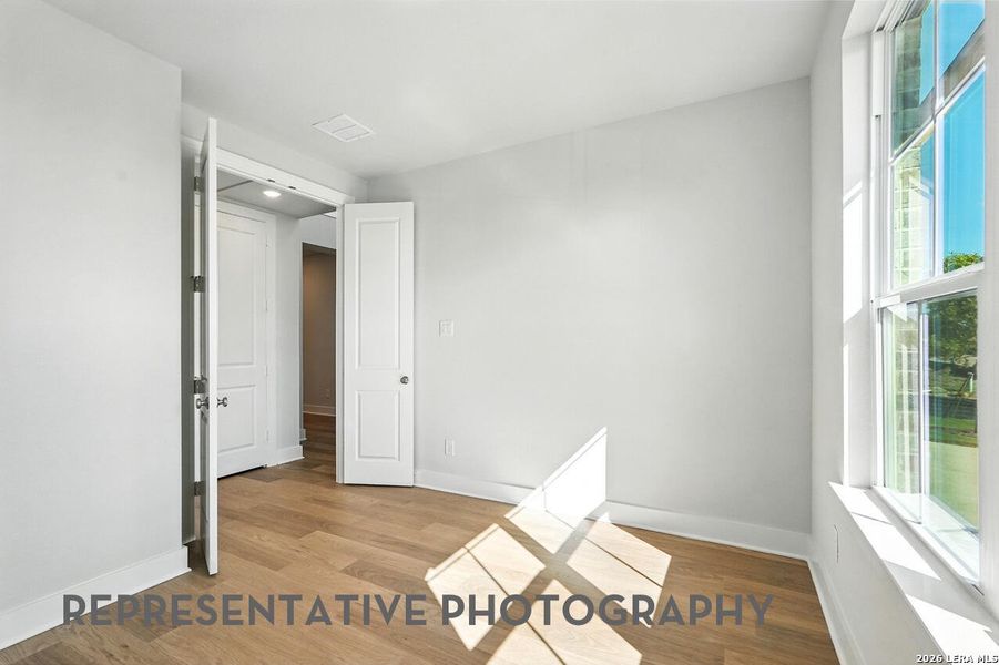 Spacious, unfurnished interior of a new home in The Crossvine, Schertz (Image 12). Spacious, unfurnished interior of a new home in The Crossvine, Schertz (Image 12).