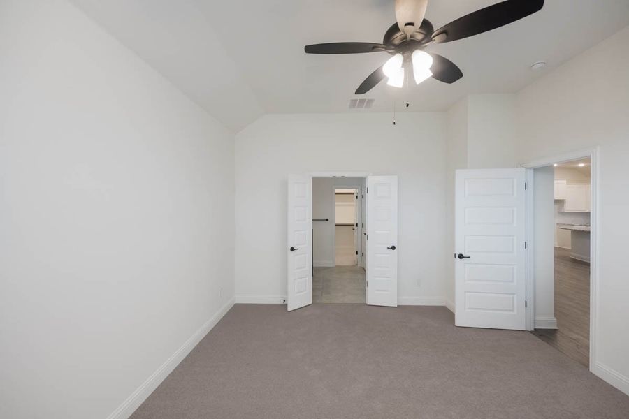 Spacious, unfurnished interior of a new home in Heartland, Heartland (Image 25). Spacious, unfurnished interior of a new home in Heartland, Heartland (Image 25).