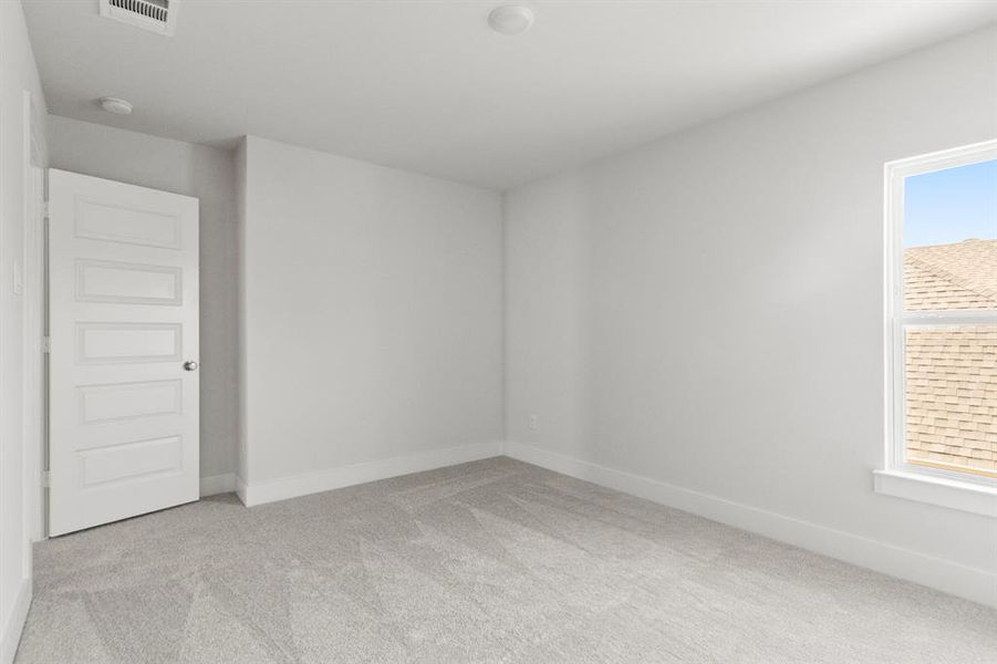 Spacious, unfurnished interior of a new home in Lyons Crest Estates, Garland (Image 30). Spacious, unfurnished interior of a new home in Lyons Crest Estates, Garland (Image 30).