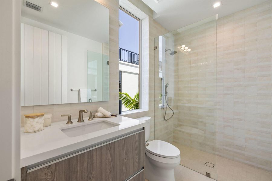 Furnished interior view inside a new home in , Delray Beach (Image 4).