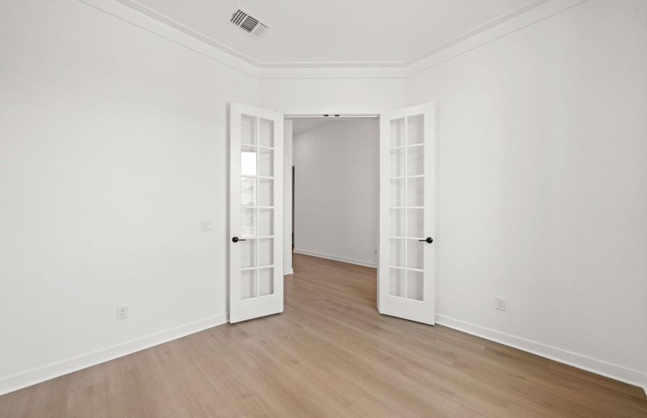 Spacious, unfurnished interior of a new home in 6 Creeks, Kyle (Image 19). Spacious, unfurnished interior of a new home in 6 Creeks, Kyle (Image 19).