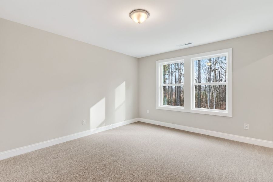 554 Barrington Row Avenue, Zebulon, NC.  - Slide 26