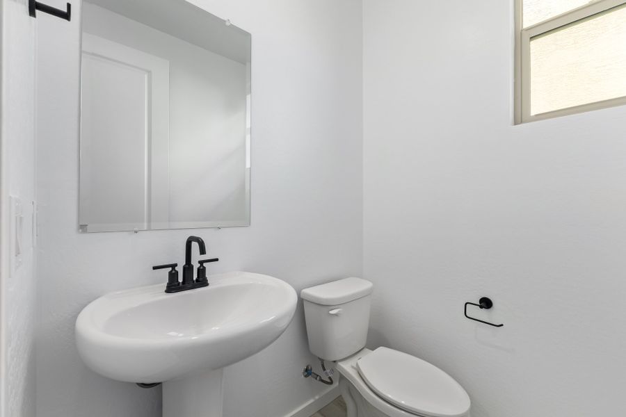 Furnished interior view inside a new home in Frontera, Surprise (Image 7).