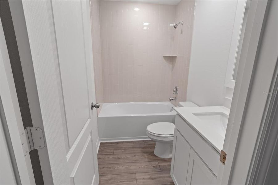 Furnished interior view inside a new home in , Kissimmee (Image 8).