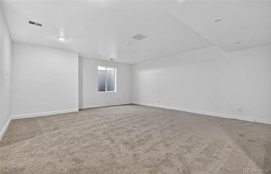 17055 W 92nd Loop ~ Ready Now