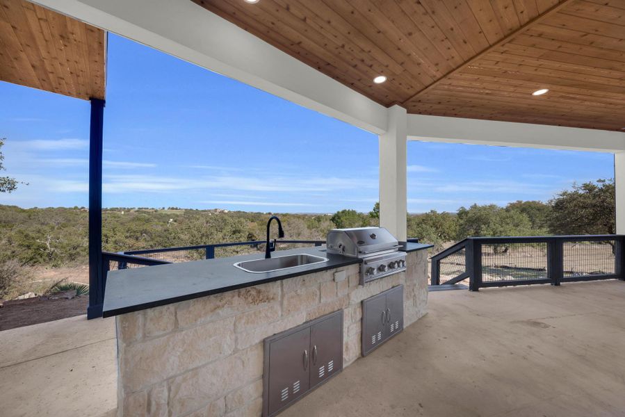 Exterior details and patio area of a home in , Horseshoe Bay (Image 26).