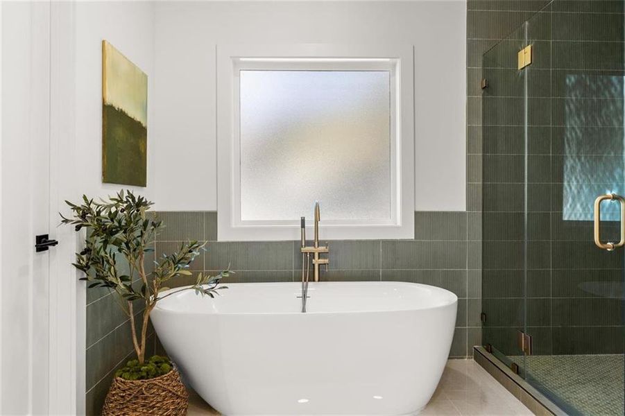 Furnished interior view inside a new home in , Atlanta (Image 36).