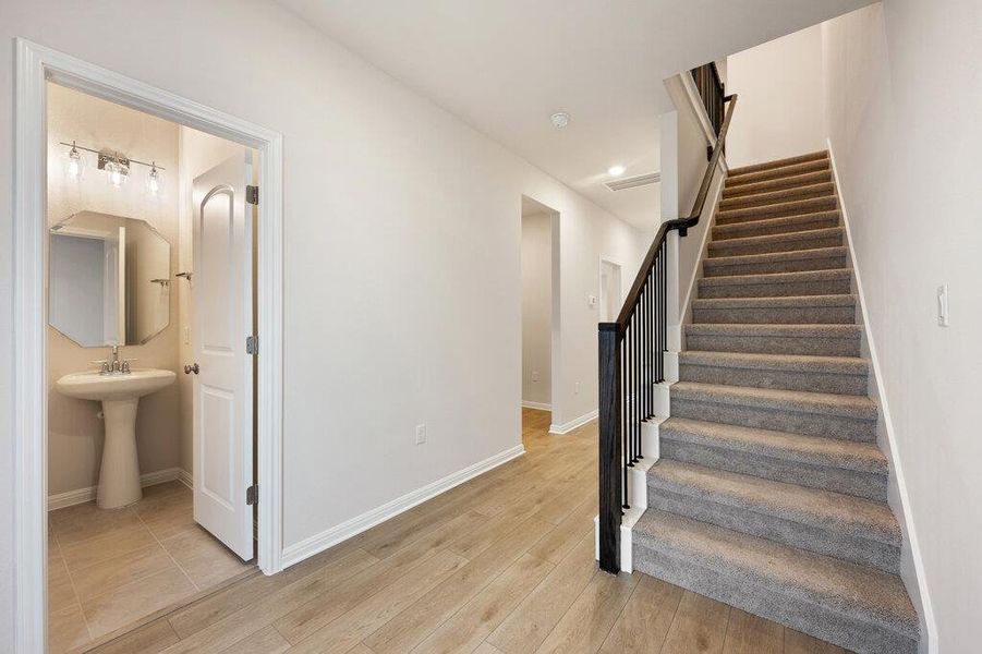 Spacious, unfurnished interior of a new home in Covered Bridge, Hutto (Image 36).