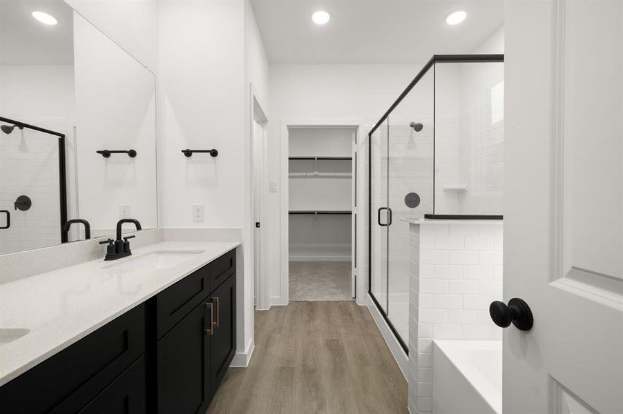 681 Tyronza- Primary Suite-3