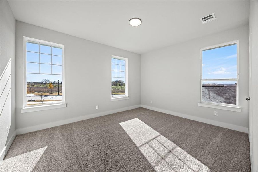 Spacious, unfurnished interior of a new home in The Heights at Uptown Celina, Celina (Image 13).