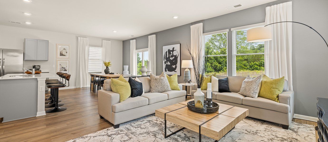 3321 Broadmoor Great Room 4of5 F1 3321 Broadmoor Great Room 4of5 F1