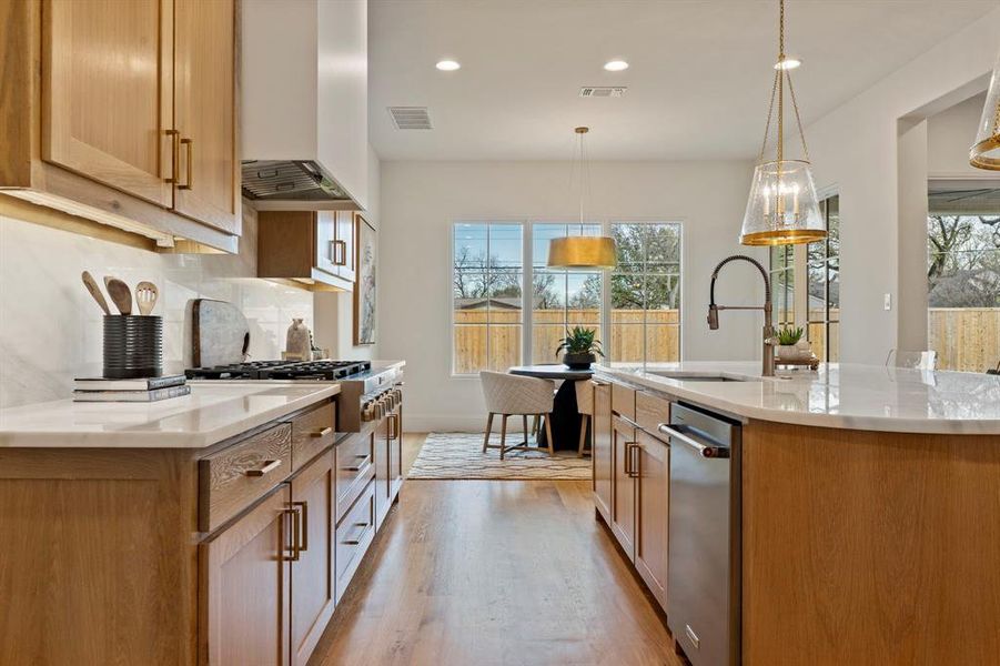 Furnished interior view inside a new home in , Dallas (Image 16).
