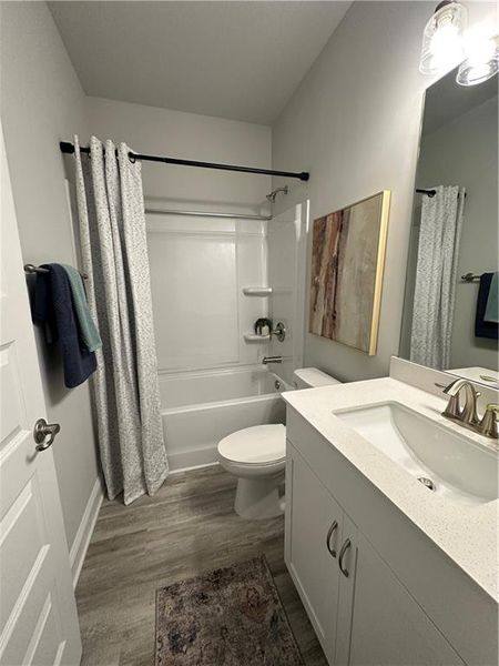 Furnished interior view inside a new home in Mirror Lake at South Harbour, Villa Rica (Image 20).