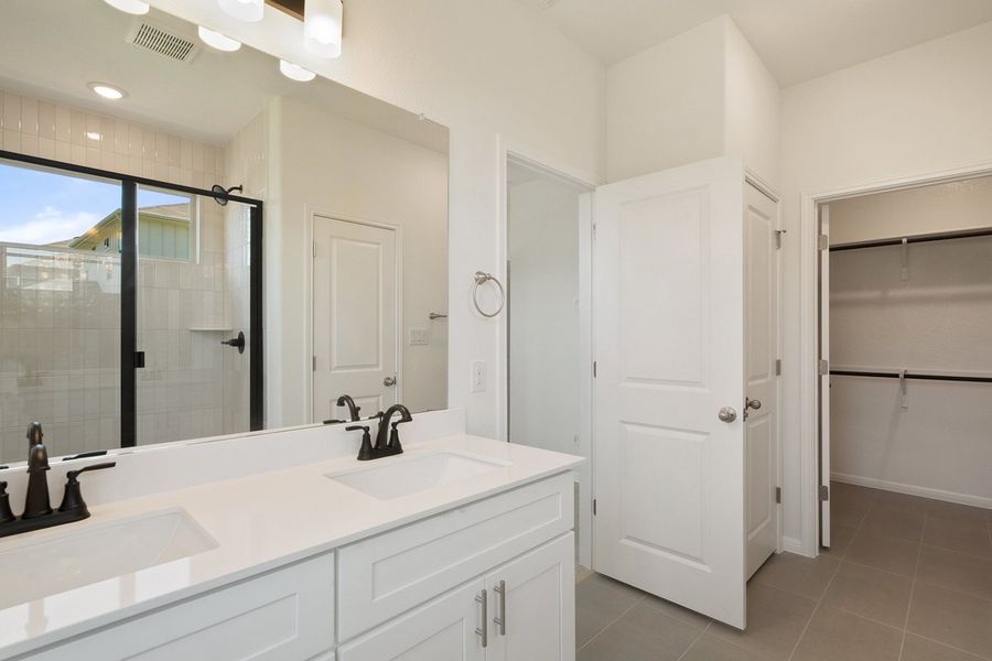 Furnished interior view inside a new home in Crosswinds, Kyle (Image 35). Furnished interior view inside a new home in Crosswinds, Kyle (Image 35).