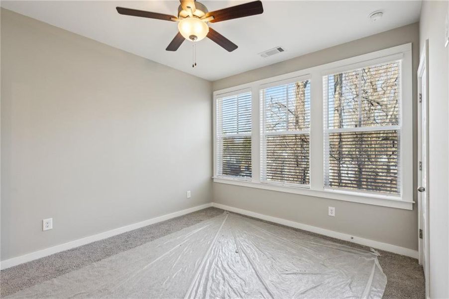 Spacious, unfurnished interior of a new home in Avenue at Oakland City, Atlanta (Image 11).