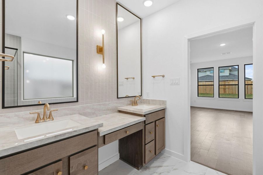 Furnished interior view inside a new home in Sienna 45', 50', Missouri City (Image 13).