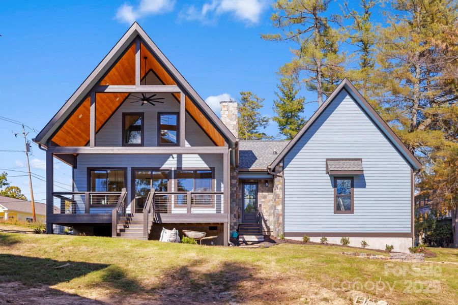 Exterior rendering of this home design in , Hendersonville, NC (Image 4).