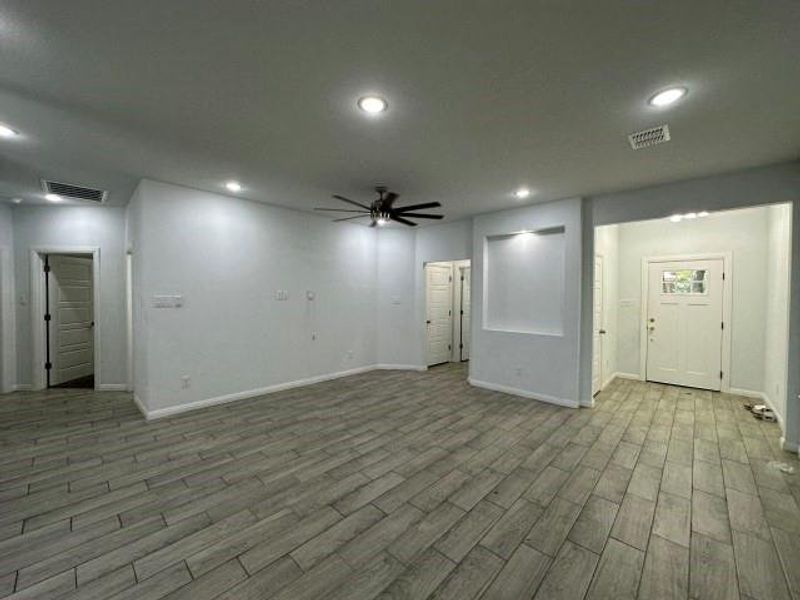 Spacious, unfurnished interior of a new home in , Fort Worth (Image 14).