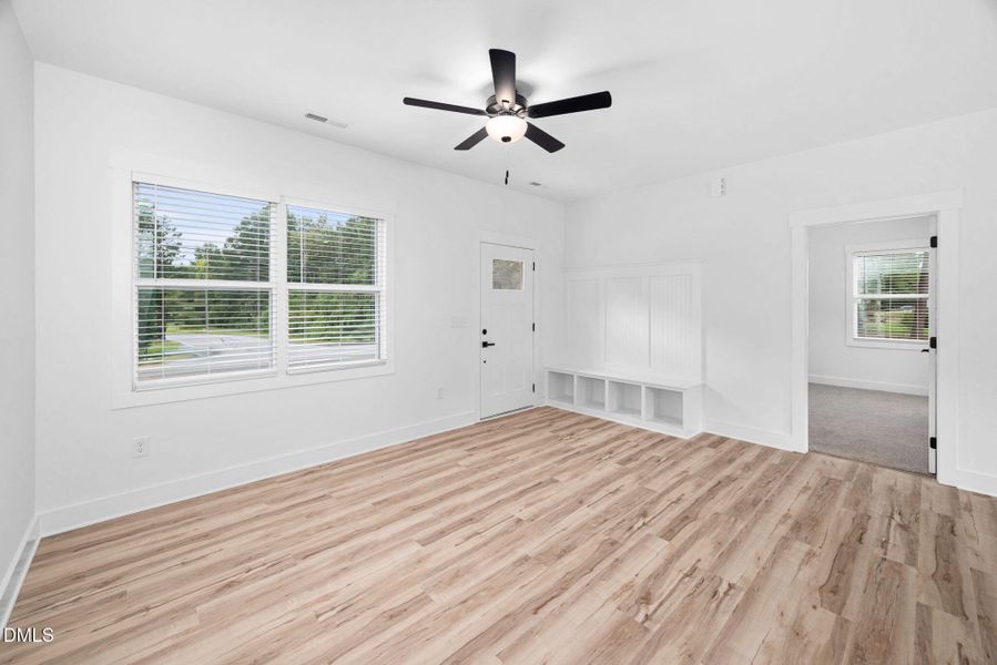 15-web-or-mls-305-w-barden-st 15-web-or-mls-305-w-barden-st