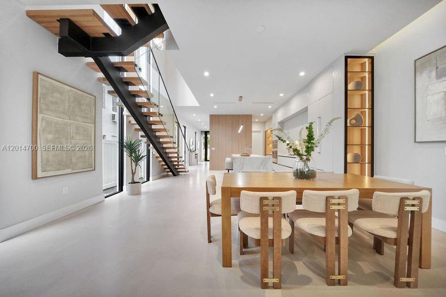 Furnished interior view inside a new home in , Fort Lauderdale (Image 55).