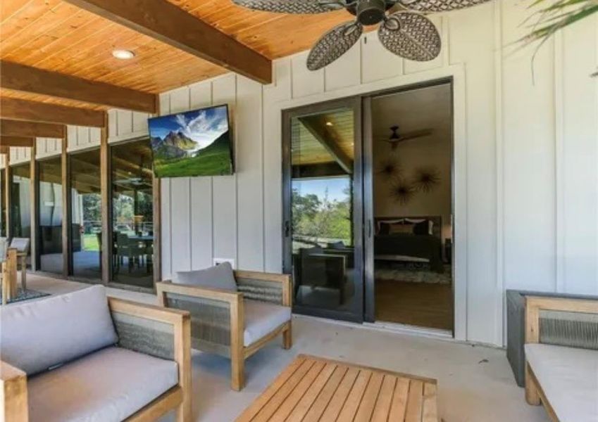 Furnished interior view inside a new home in , Lago Vista (Image 14). Furnished interior view inside a new home in , Lago Vista (Image 14).